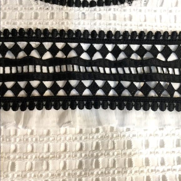 Ruffle Top - Picture 2 of 4